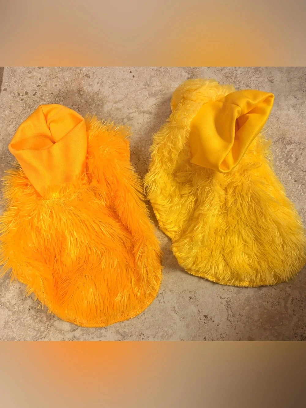Care Bears Classic Funshine Yellow Bear  Costume, Kid’s Medium (8-10), Halloween